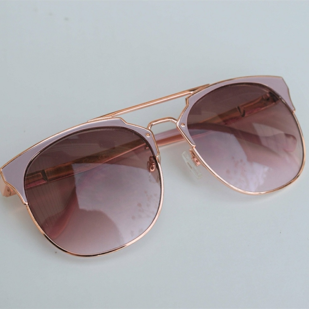 Jessica Simpson Sunglasses